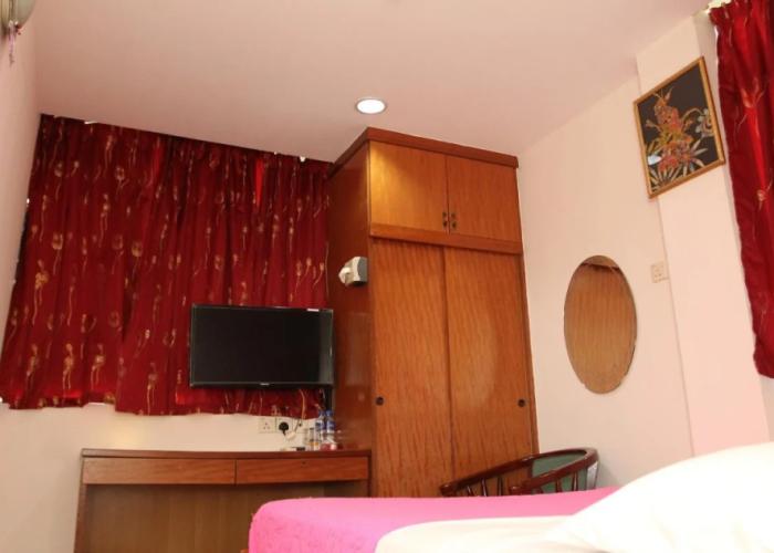 Town Inn Hotel