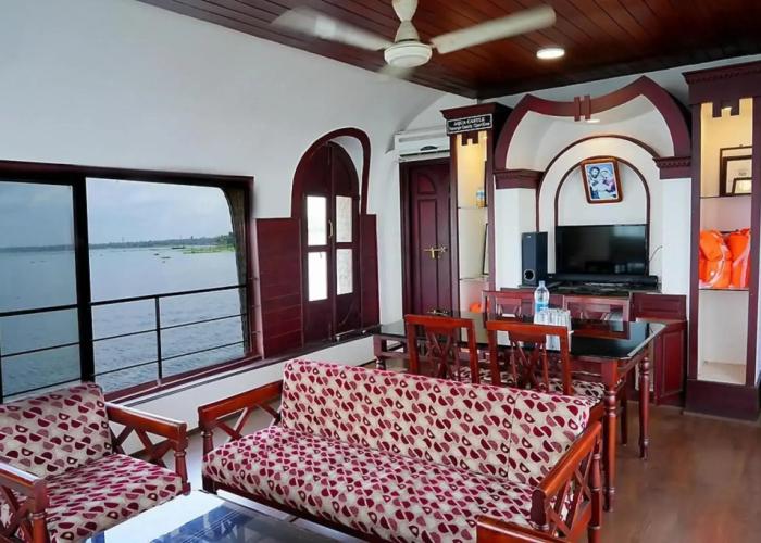 Aqua Jumbo Houseboat