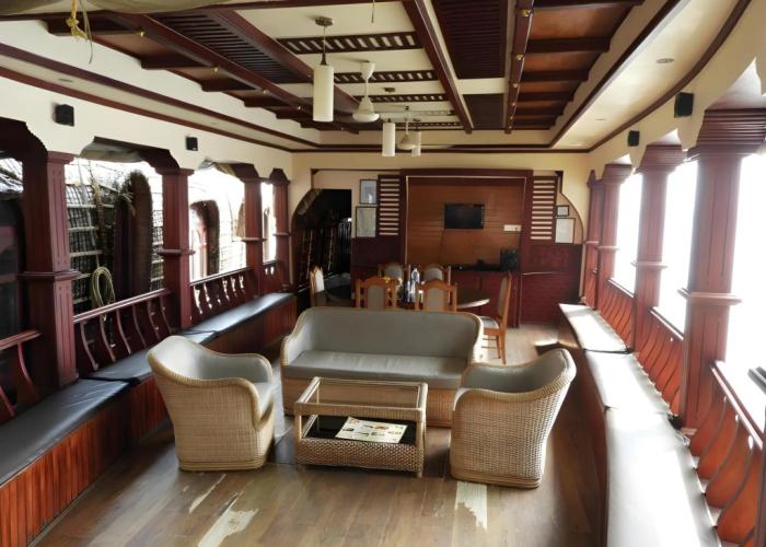Aqua Jumbo Houseboat
