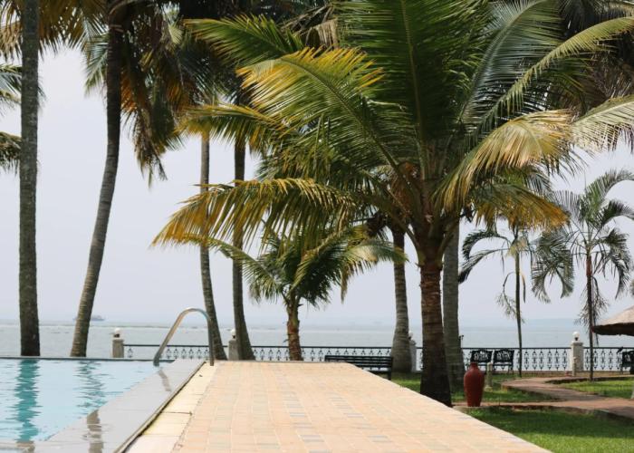 Cocobay Resort