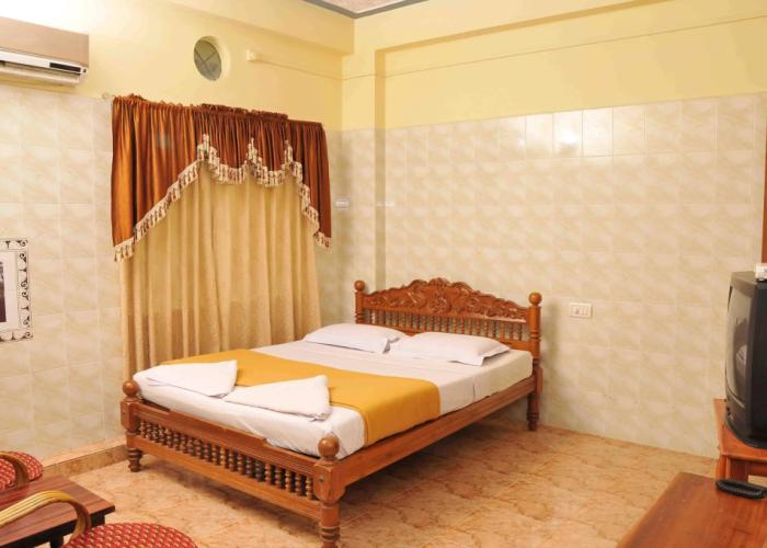 Lake Palace Family Resort