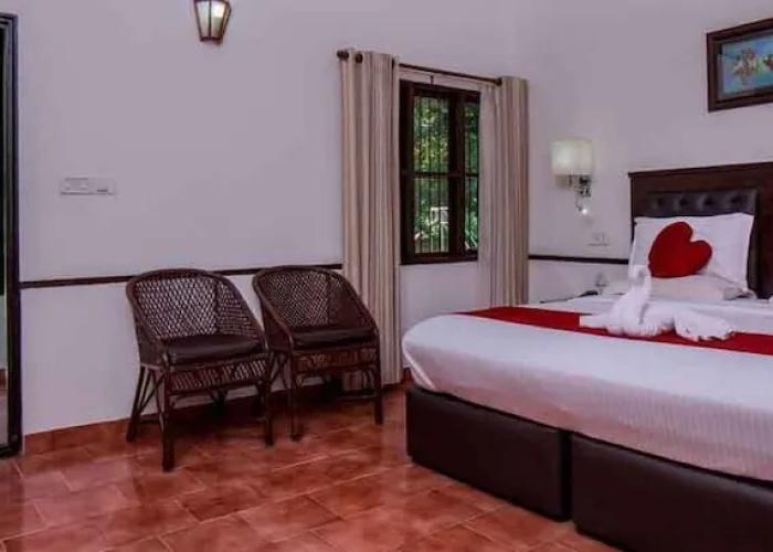Paradise Resorts