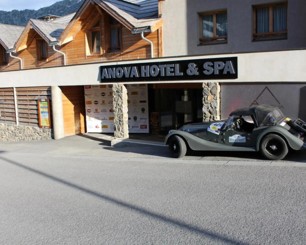 Anova Hotel & Spa