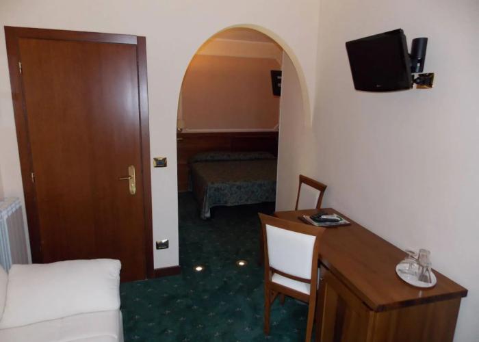 Hotel Elena