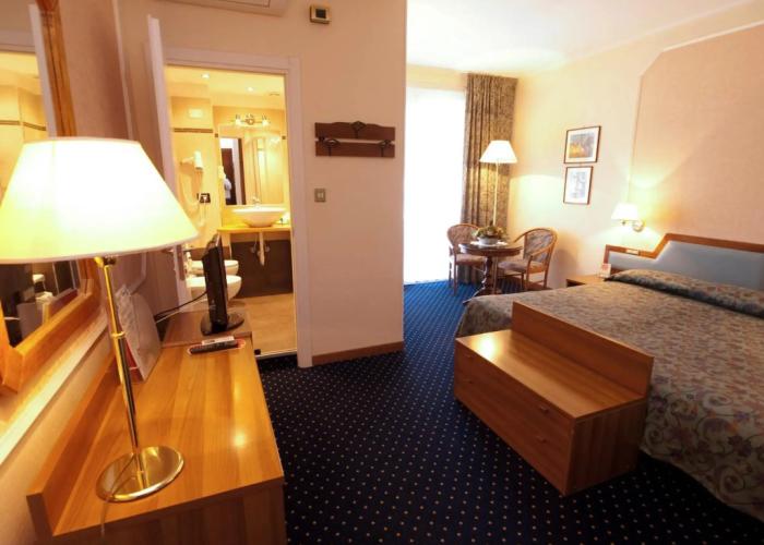 Hotel Elena