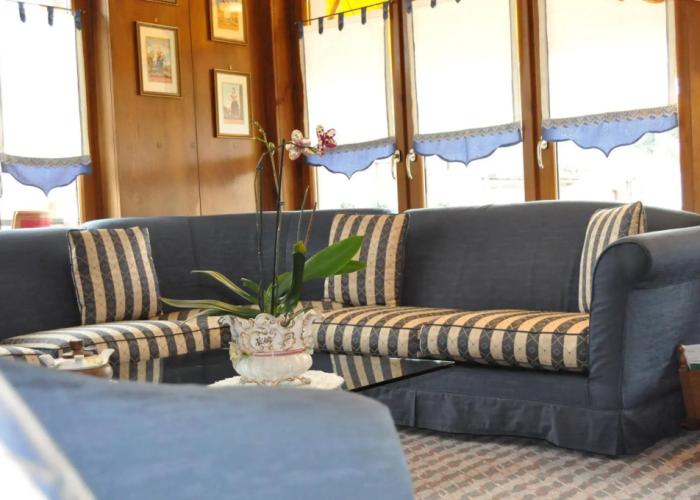 Hotel Elena