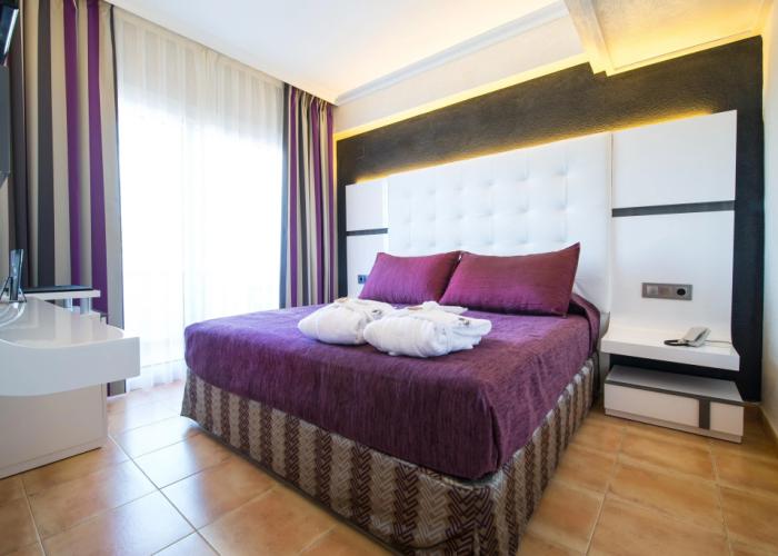 Salles Hotel Marina Portals