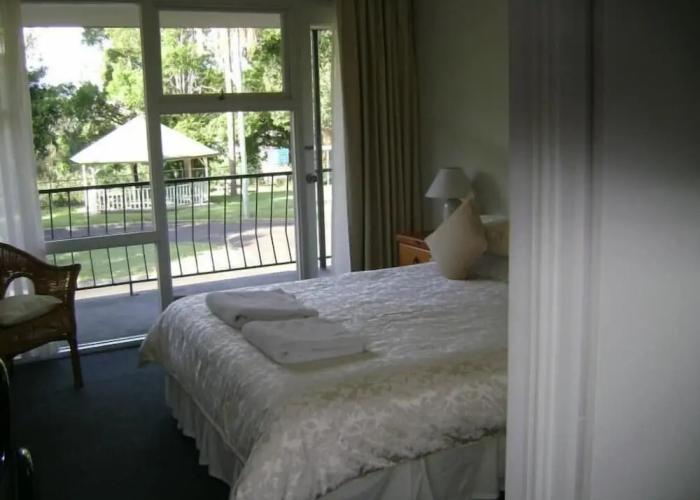 River Park Motor Inn