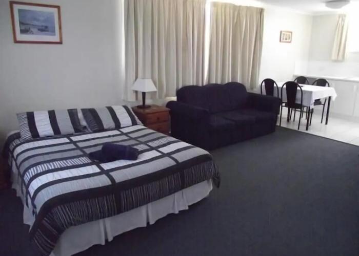 River Park Motor Inn