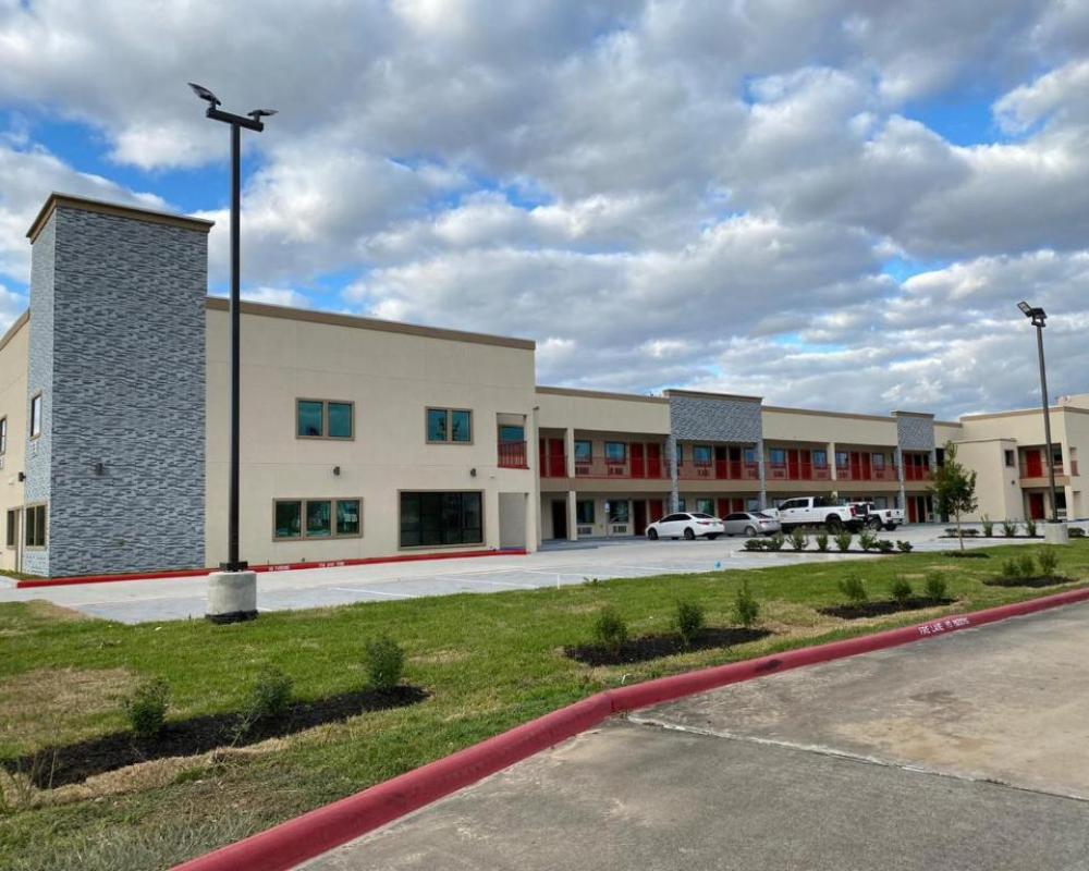 Lone Star Inn - Dickinson