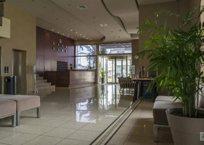 Hotel Avra by Smile hotels