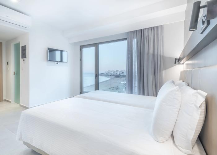 Hotel Avra by Smile hotels