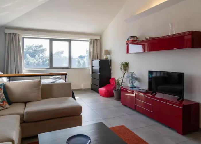 CHROMA Lodge Pikermi