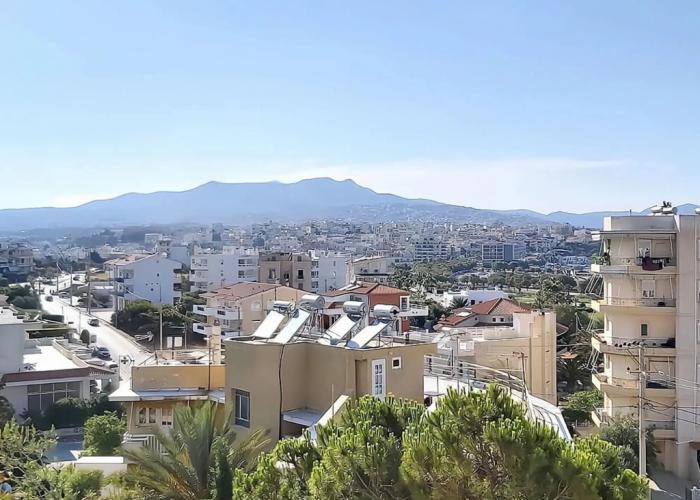 Vibrant Apartment in Rafina With Garden