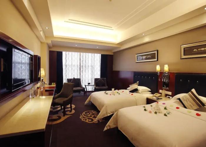 Changsha Yannian Century Hotel