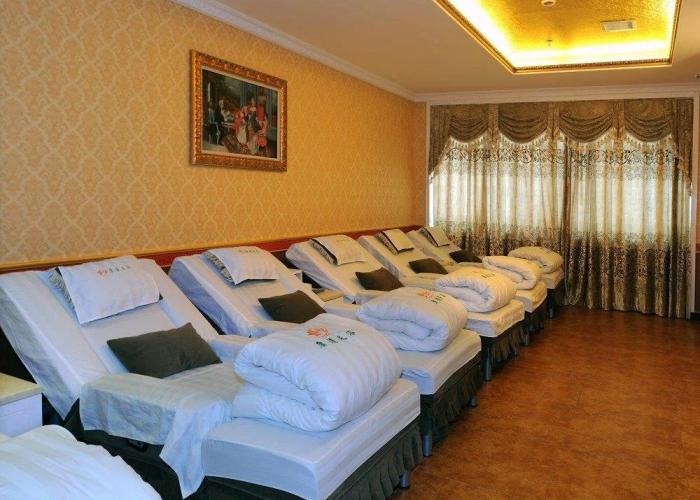 Changsha Yannian Century Hotel
