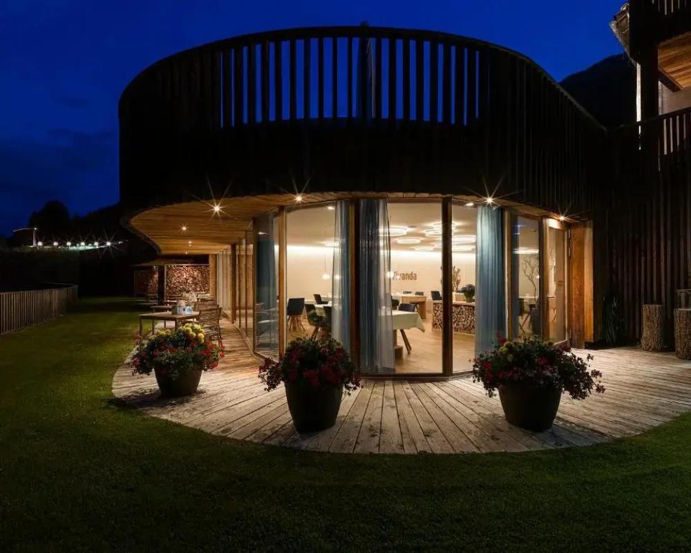 IN LAIN Hotel Cadonau