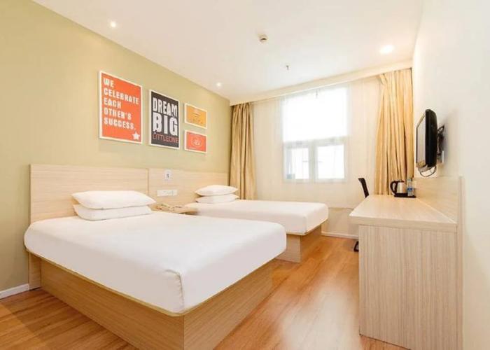 Hanting Hotel Changsha Yinbing Road Metro Station