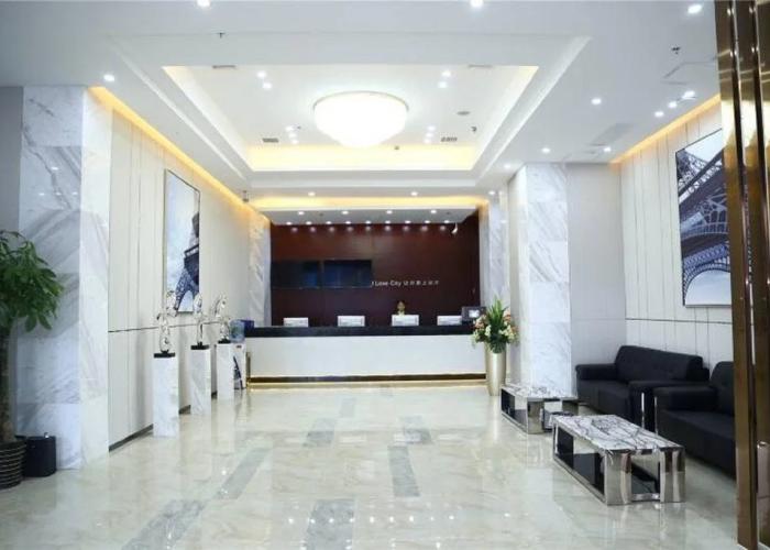 Hanting Hotel Changsha Yinbing Road Metro Station