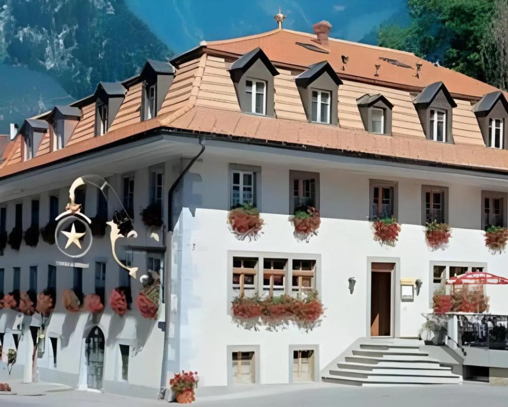 Romantik Hotel L'Etoile