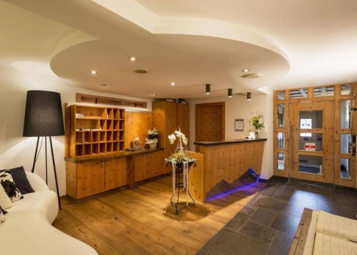 LARET private Boutique Hotel - Adults only