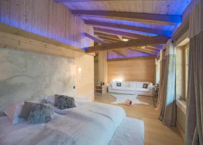 Superior Chalet With Views