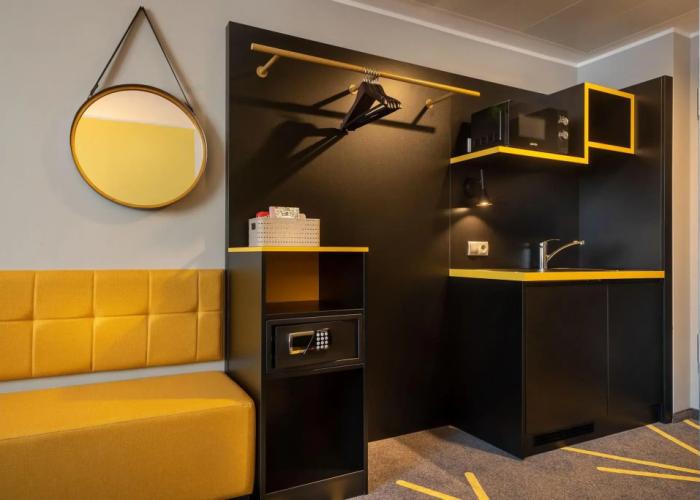 Holiday Inn - the niu, Fury Aschheim Messe by IHG