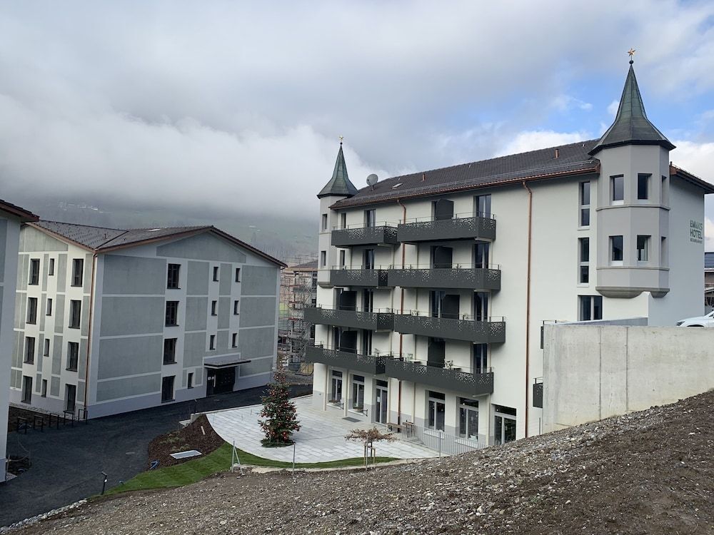 Emma's Hotel - Bed & Breakfast Self Check-in Hotel