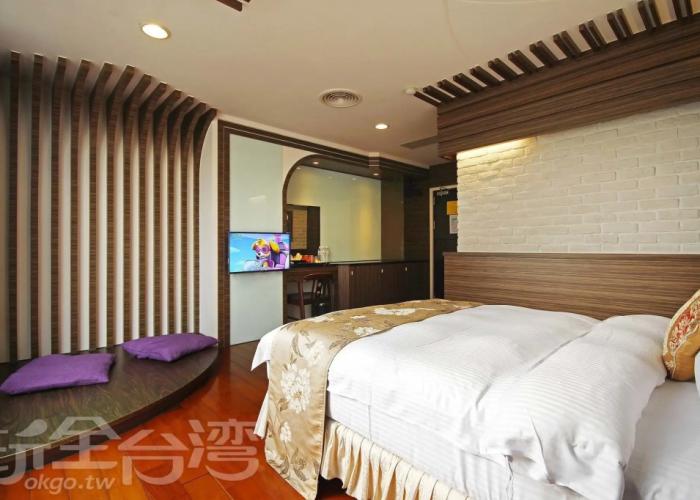 Shuian Lakeside Hotel