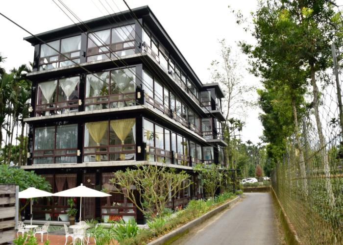 Full House Bed and Breakfast