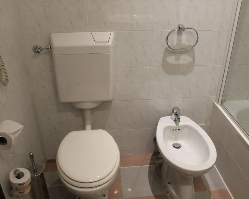 фото B&B HOTEL First