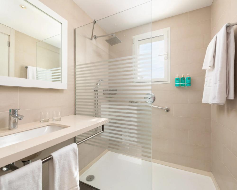 фото Cala Bona Hotel