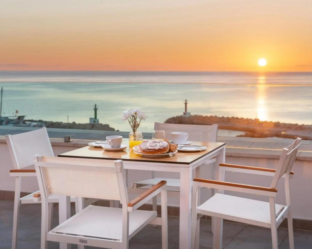 фото Cala Bona Hotel