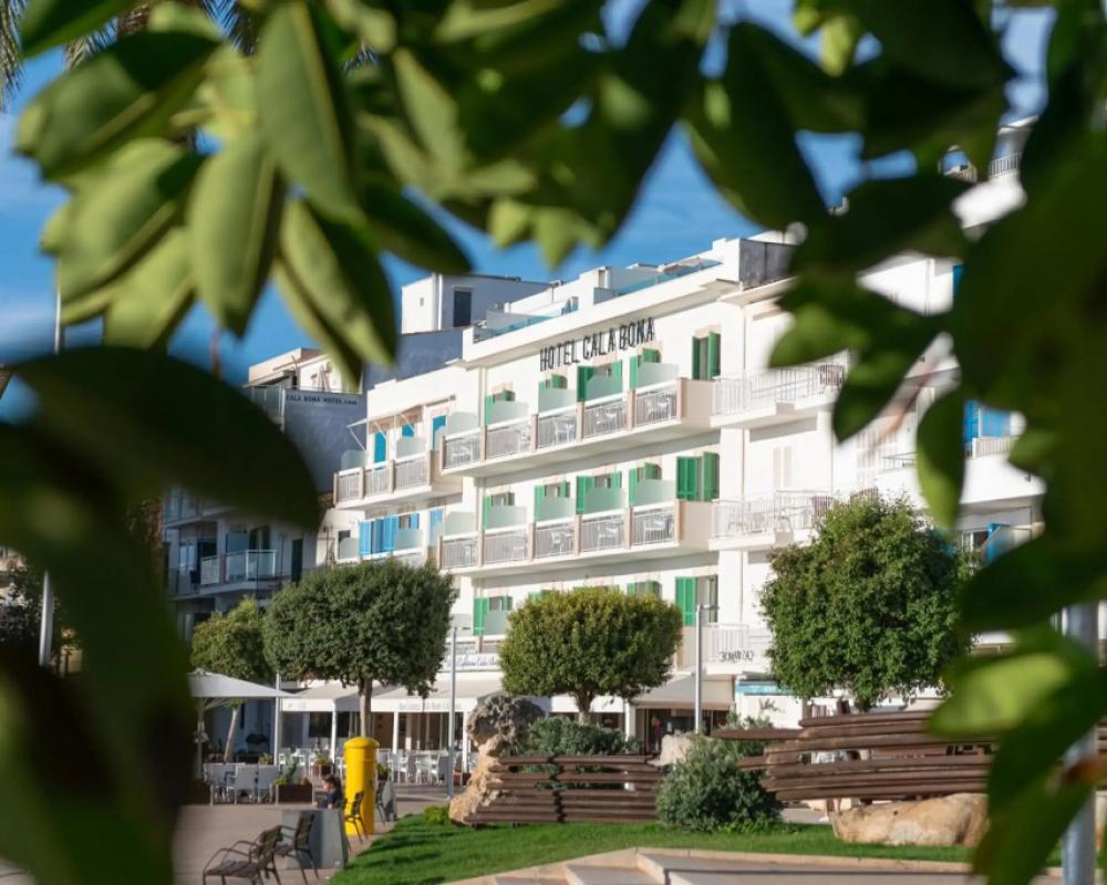 фото Cala Bona Hotel