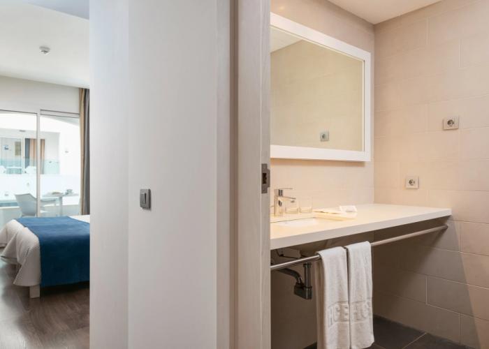 Cala Bona Hotel