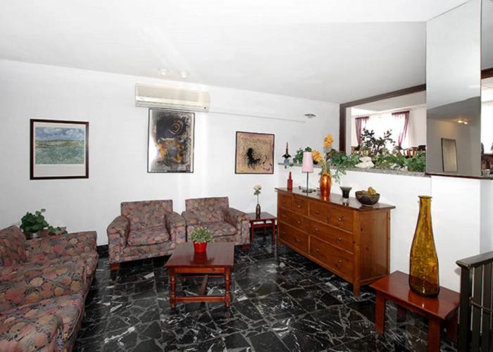 Hotel Sur
