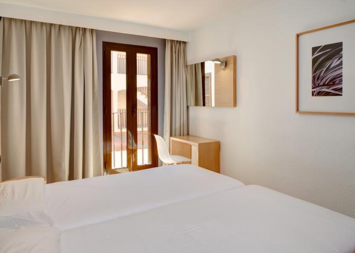Protur Floriana Resort Aparthotel