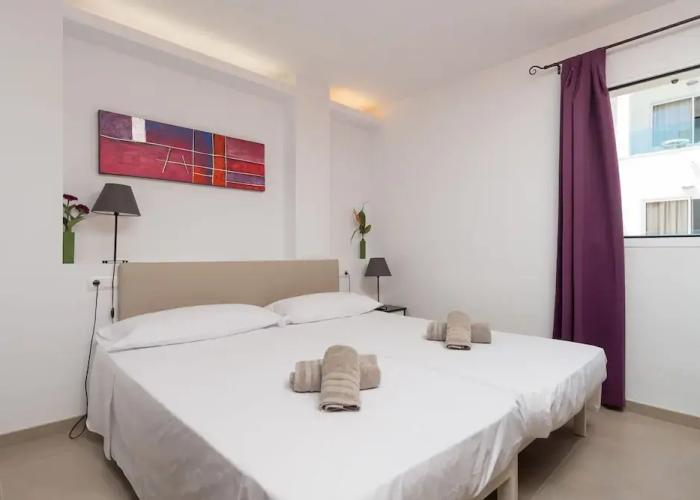 Moll 3 in Cala Bona With 2 Bedrooms and 2 Bathrooms