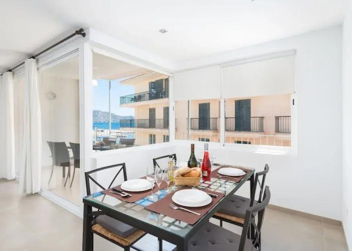 Moll 3 in Cala Bona With 2 Bedrooms and 2 Bathrooms