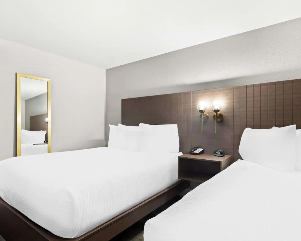 SureStay by Best Western Groves