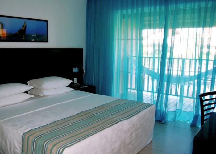 Dom Pedro Laguna Beach Resort & Golf by WAM Experience