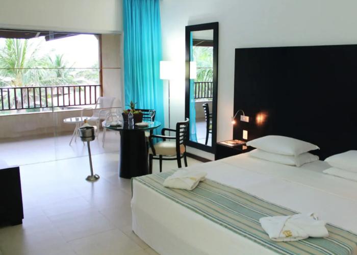 Dom Pedro Laguna Beach Resort & Golf by WAM Experience