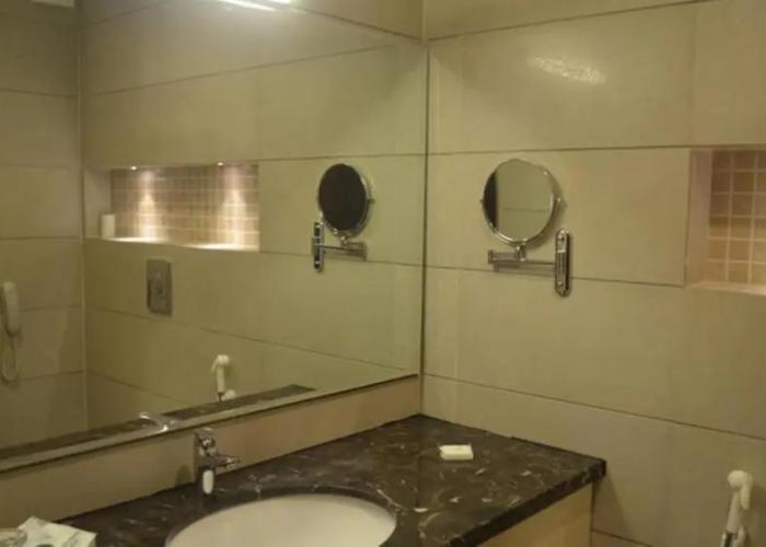 Lemon Tree Hotel Candolim Goa