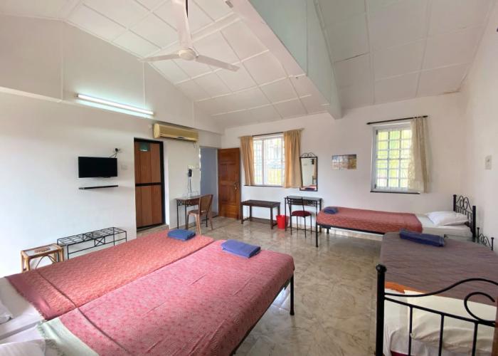 Per Avel Beach Holiday Home