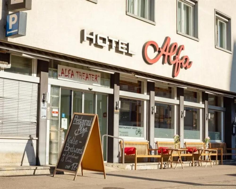 Alfa Hotel