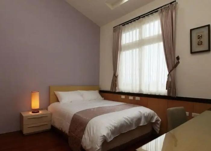 DeepDitch B&B