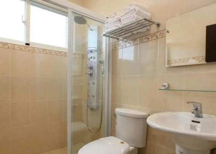 DeepDitch B&B