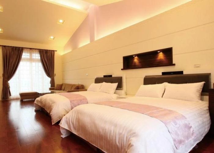 DeepDitch B&B