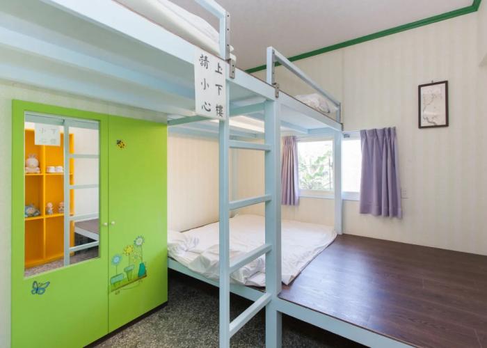 512 Huts Homestay
