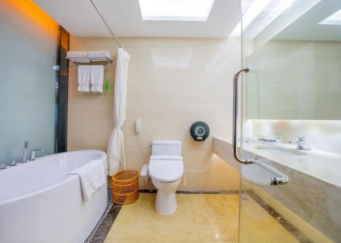 Louis Hotel Zhongshan